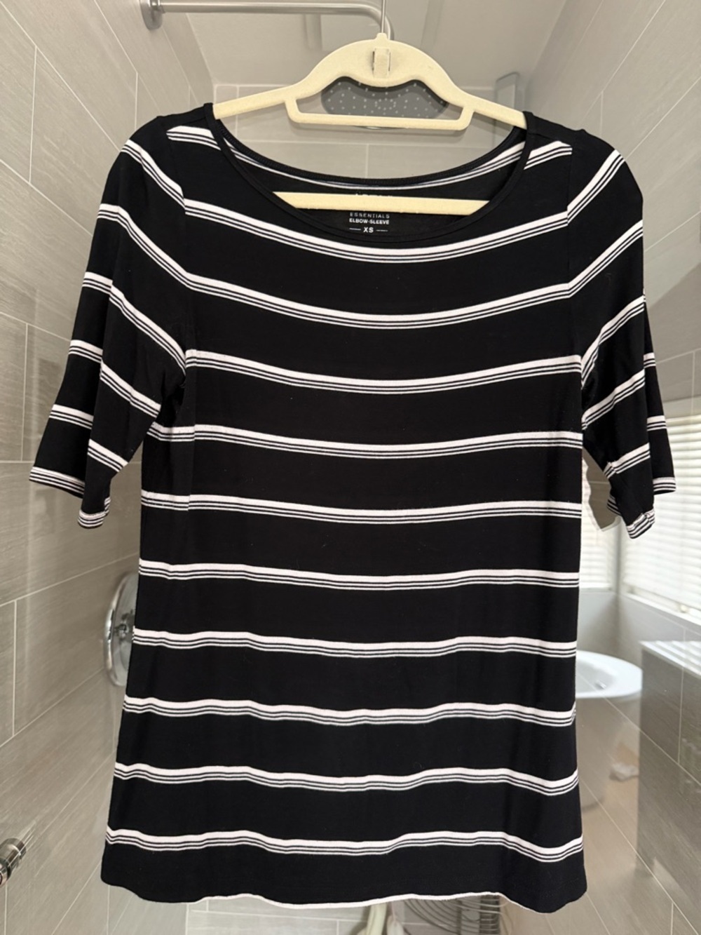 Apt. 9 Modern Essentials Black & White Striped Women's Tee